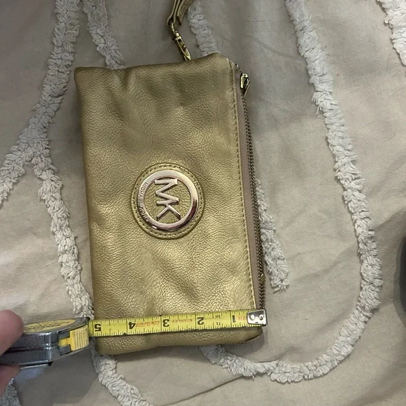 Michael Kors Gold Wristlet Clutch - Picture 6 of 7